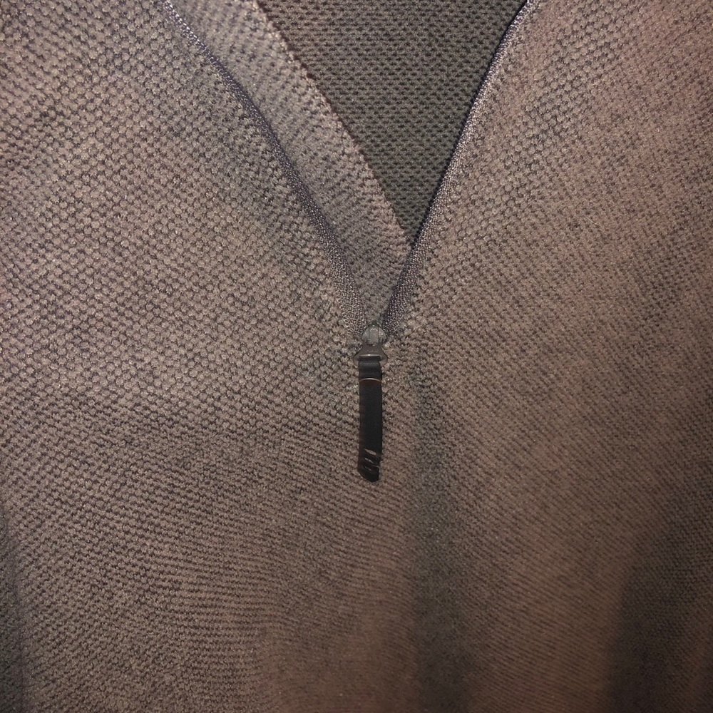 Merrell Pullover - Picture 2 of 4